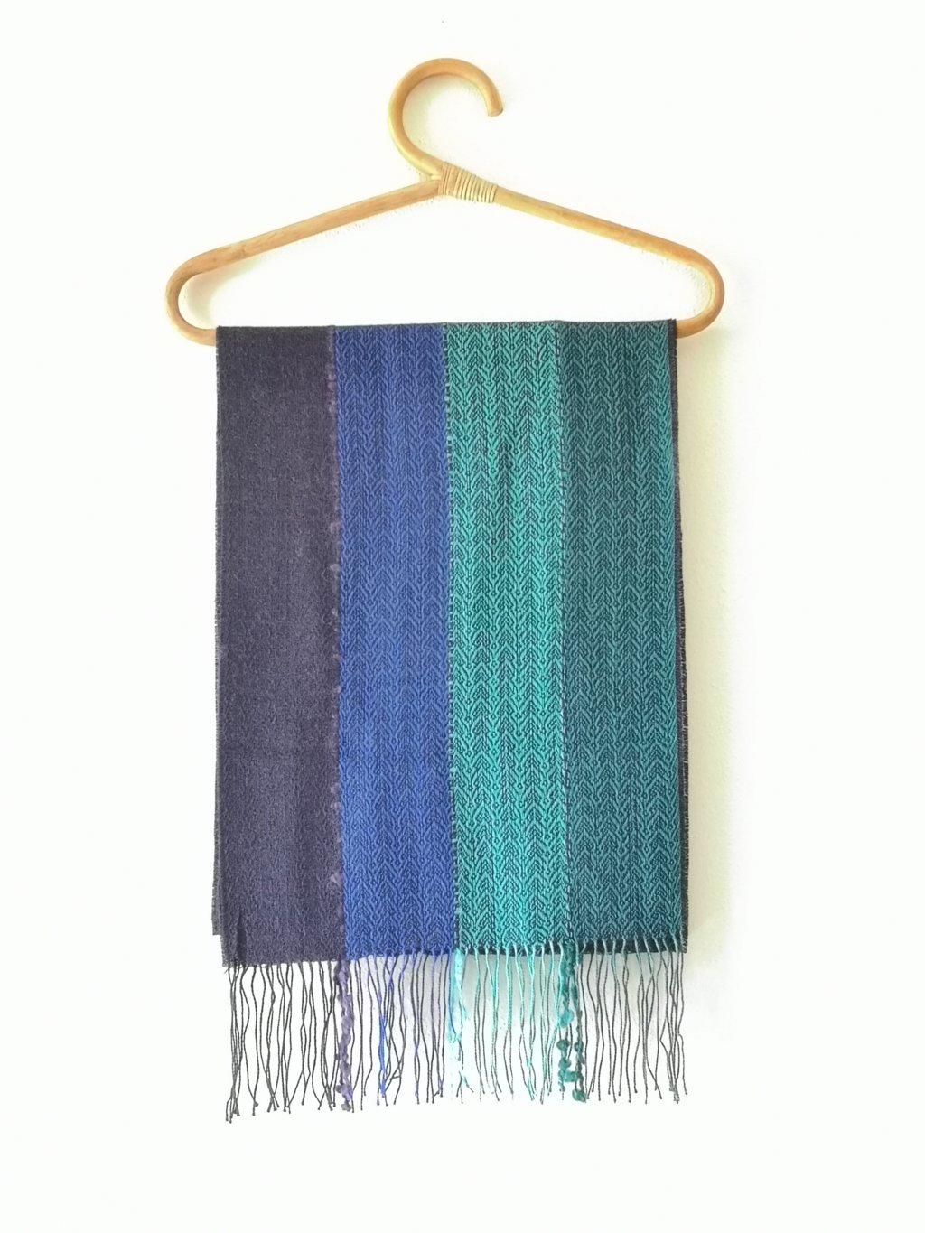 sciarpa-juan-blupavone sciarpa-juan-blupavone